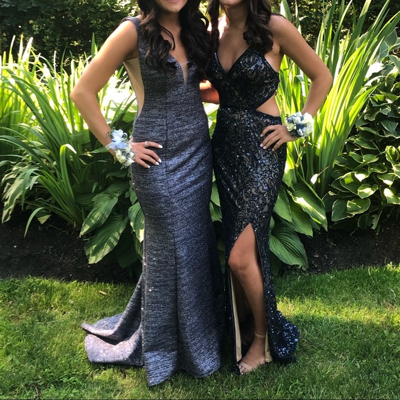 Prom dress - Picture 4 of 4